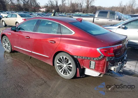 2017 Buick Lacrosse Essence z USA, uszkodzony, nr VIN 1G4ZP5SS9HU132561